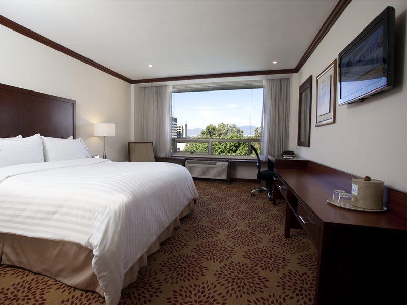 Hotel Biltmore Guatemala City Exterior photo